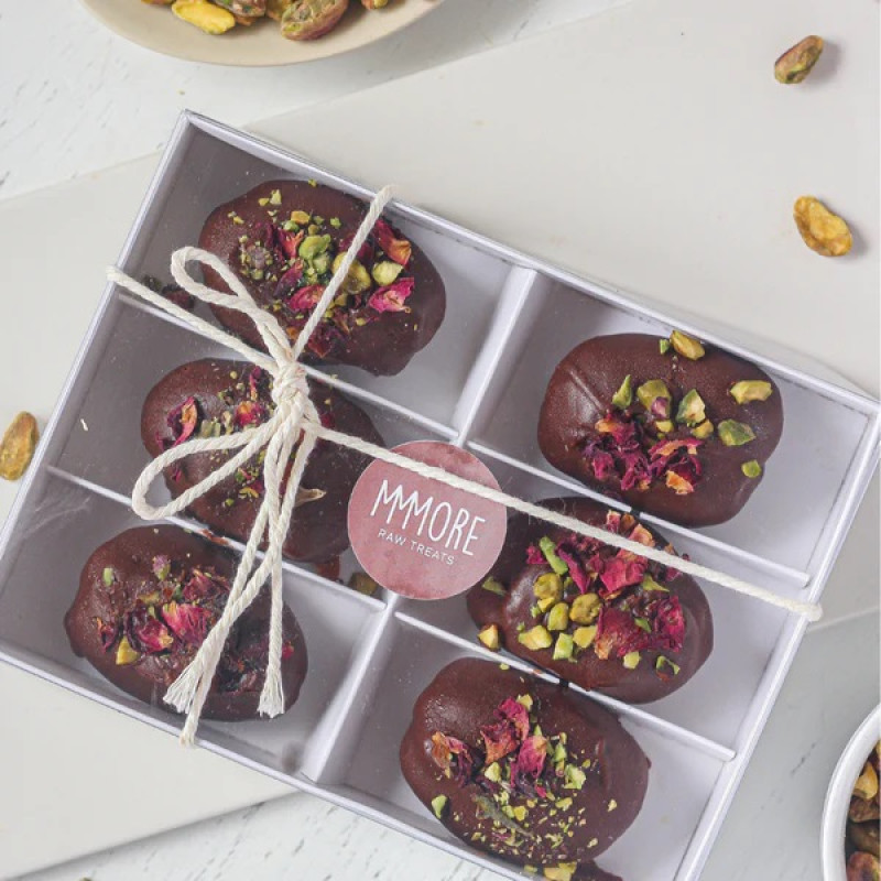 Date-licious Choco Peanut Gift Box (6) by MMMORE